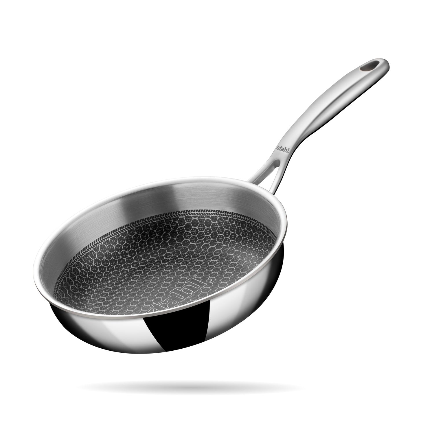 Artisan Hybrid Frypan with Rivetless handle